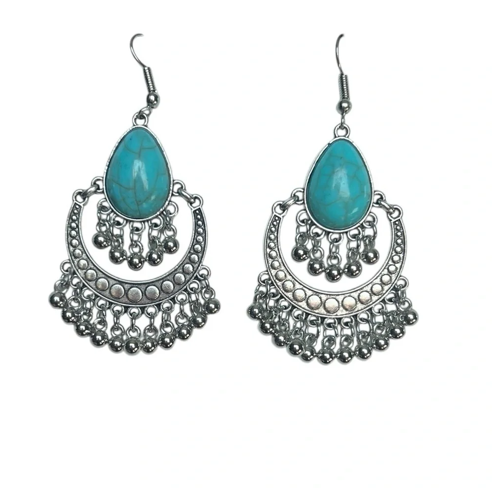 Western Style Faux Turquoise Silver Beaded Tassel Pierced Earrings Necklace Set